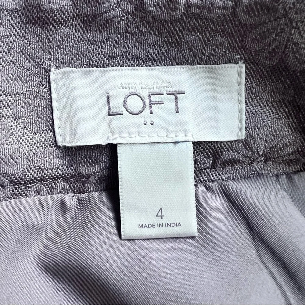 💚Loft light brown skirt size 4